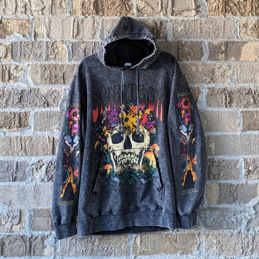 Spiritbox Band Flowers Skull Pullover Hoodie Acid Wash Gray Unisex Large